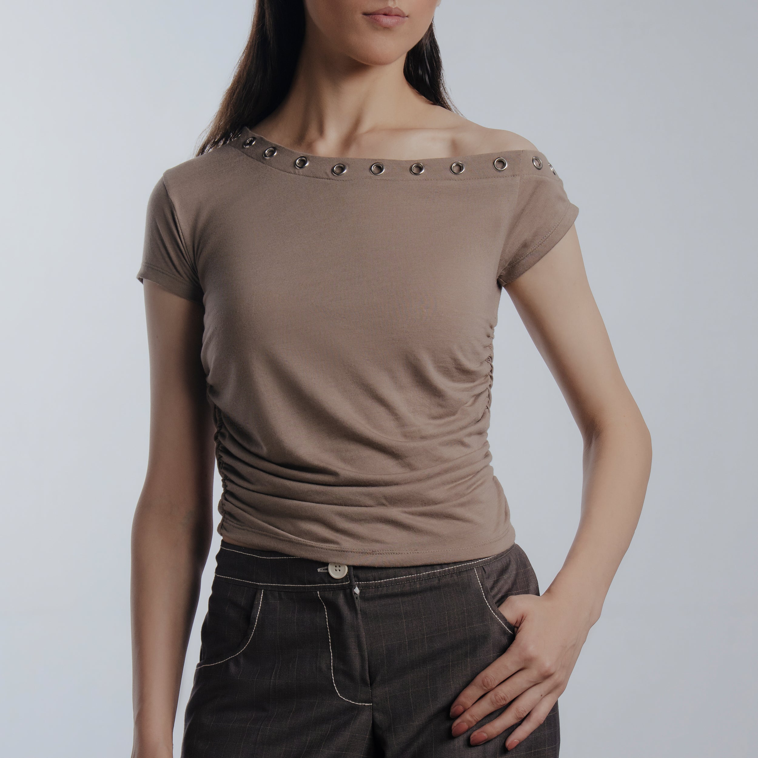 Article 113 // Eyelet Top