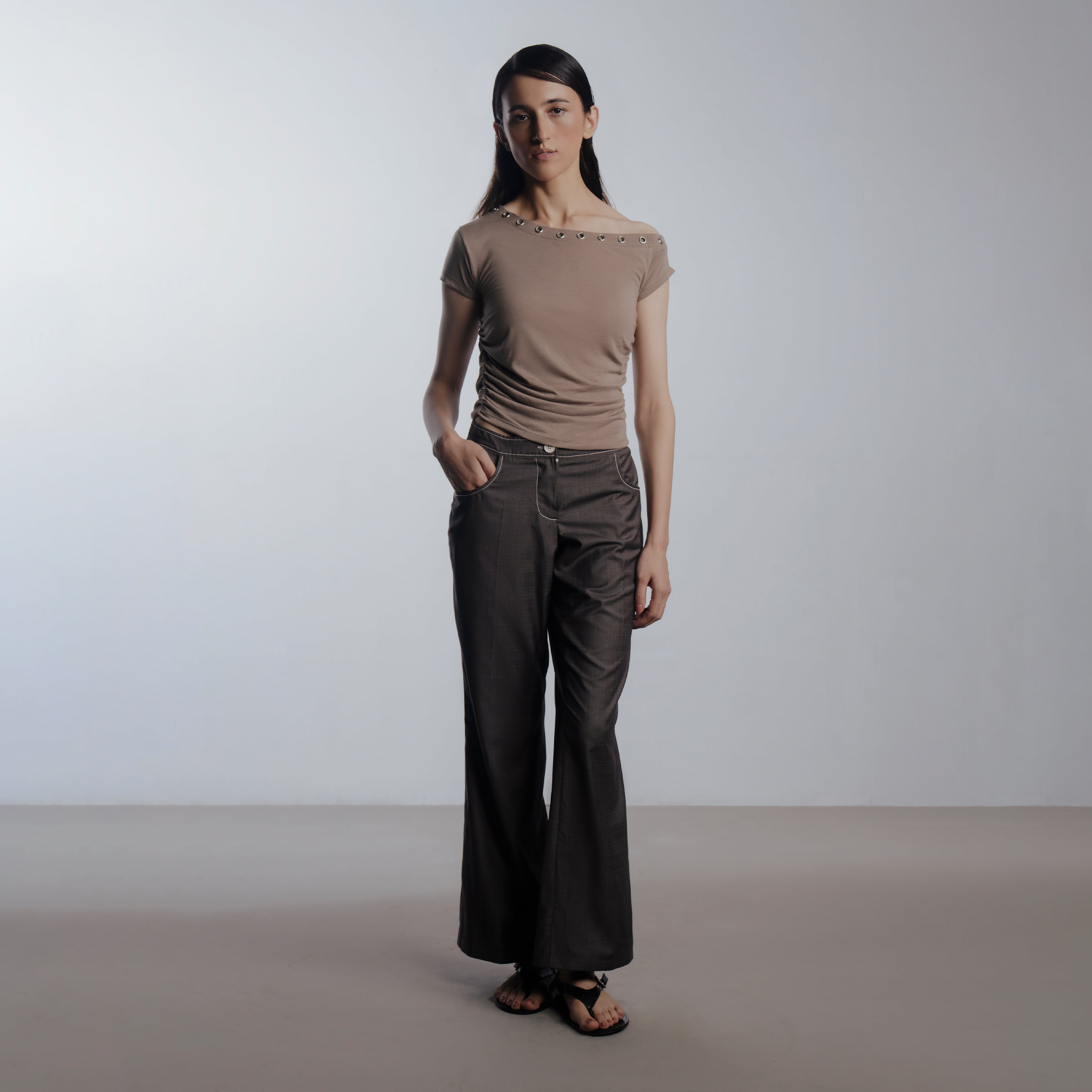 Article 113 // Eyelet Top