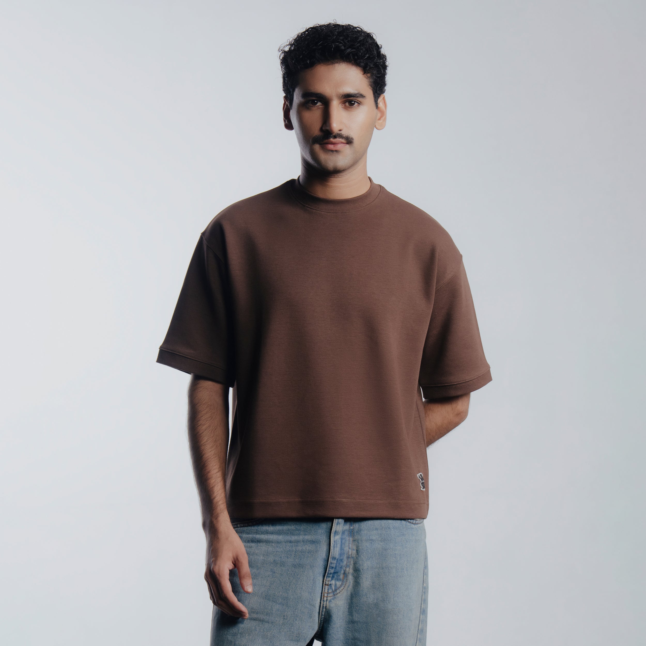 Article 109 // oversized compact sweatshirt
