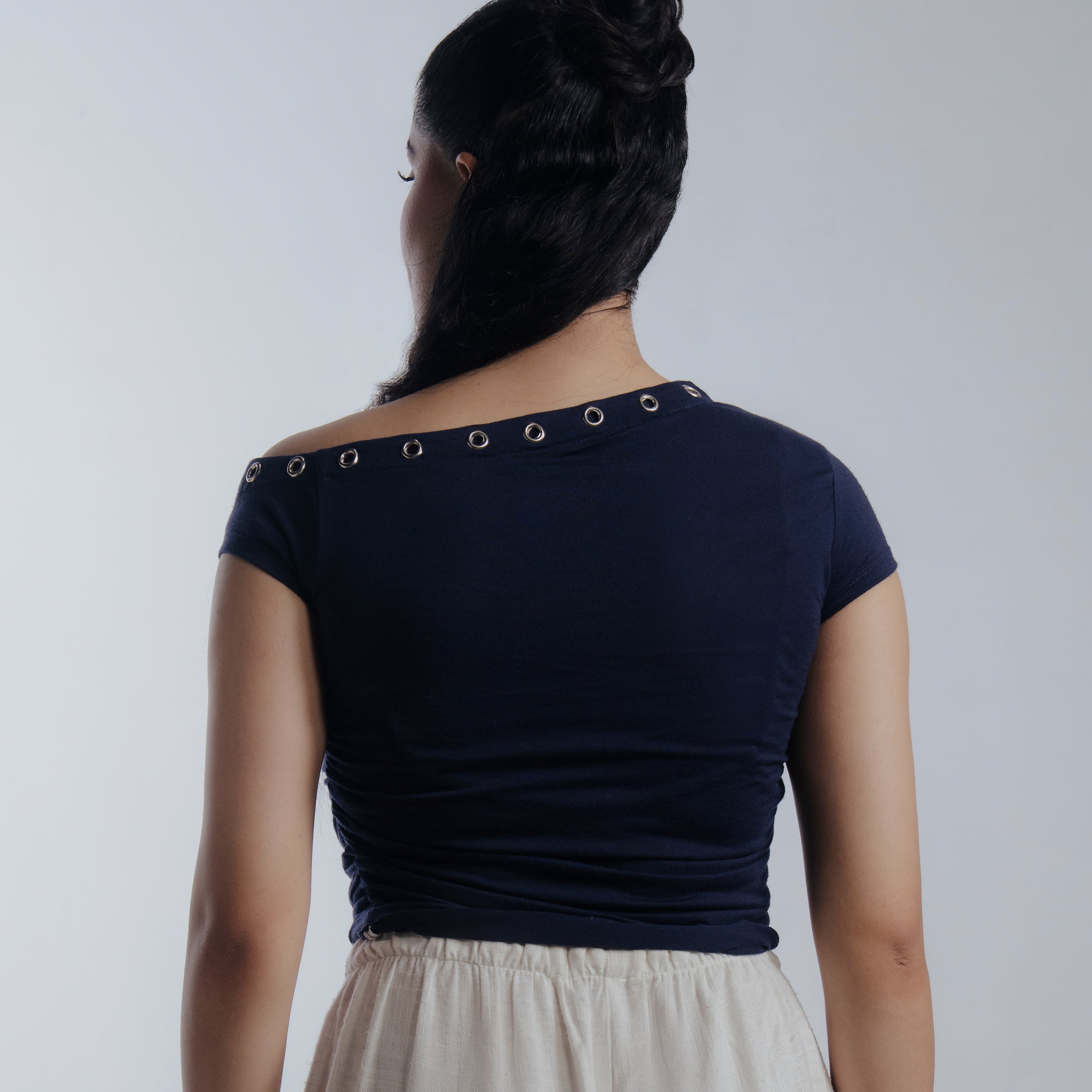 Article 114 // Eyelet Top