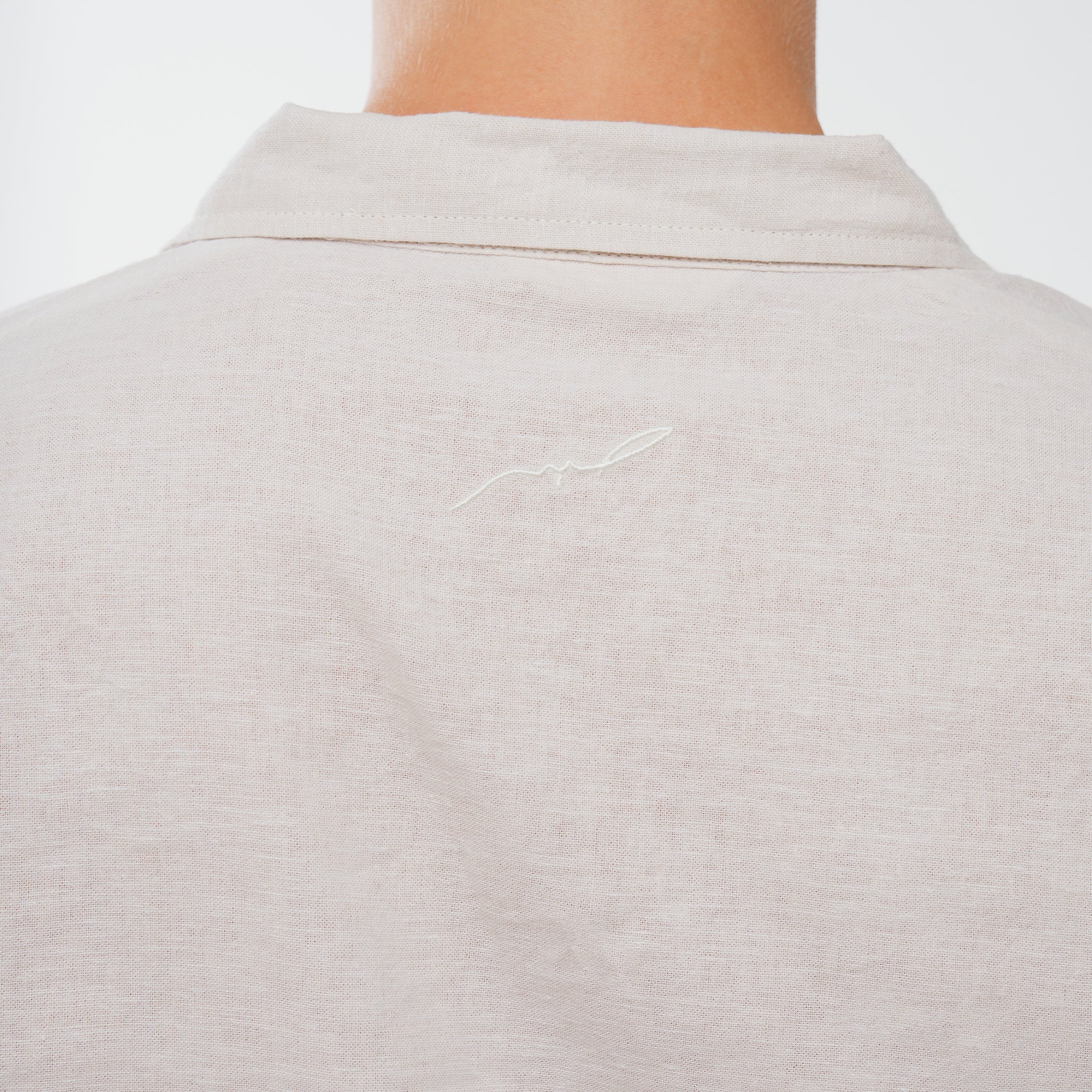 Article 005 // linen polo