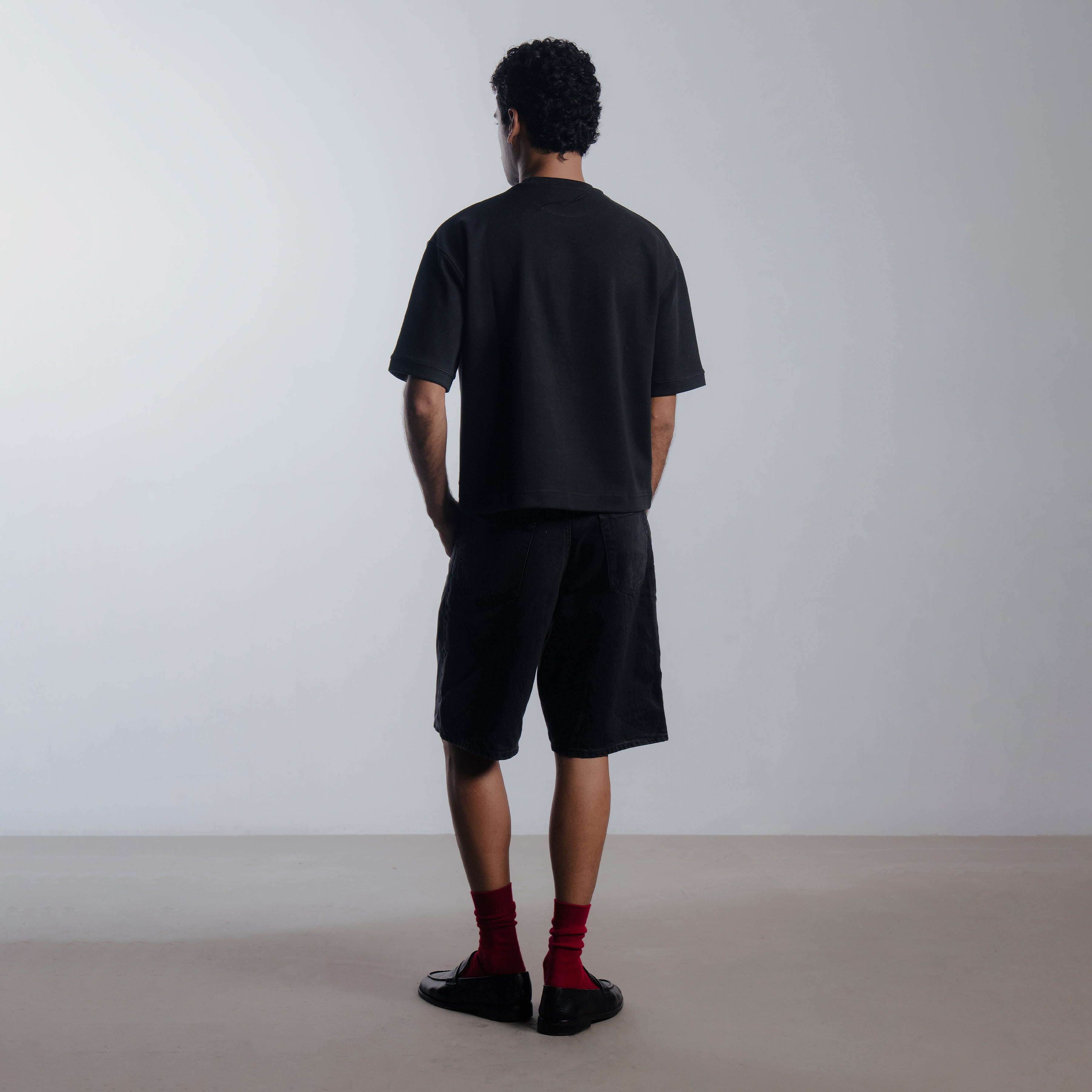 Article 108 // oversized compact sweatshirt