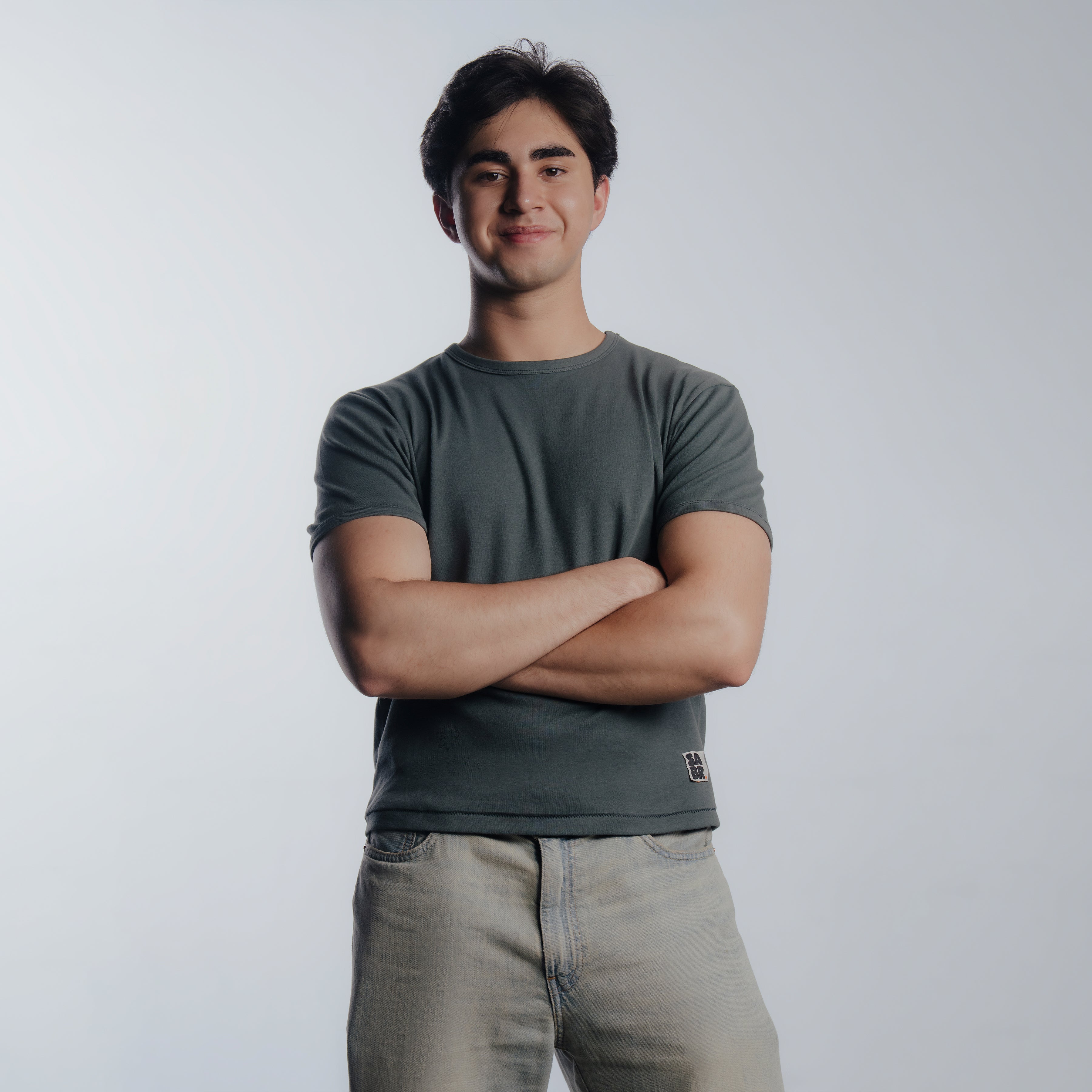 Article 112 // Slim Cropped Shirt