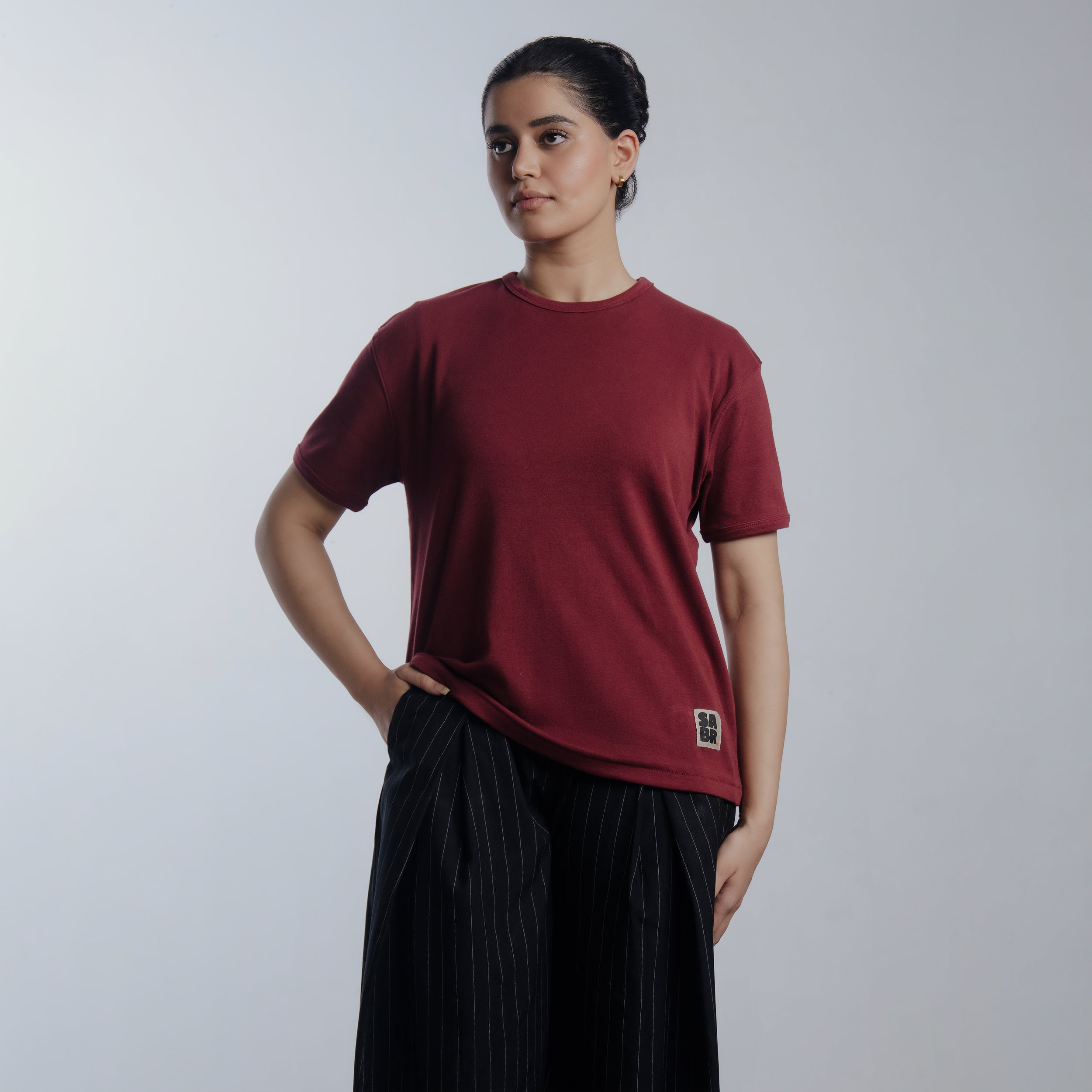 Article 110 // Slim Cropped Shirt