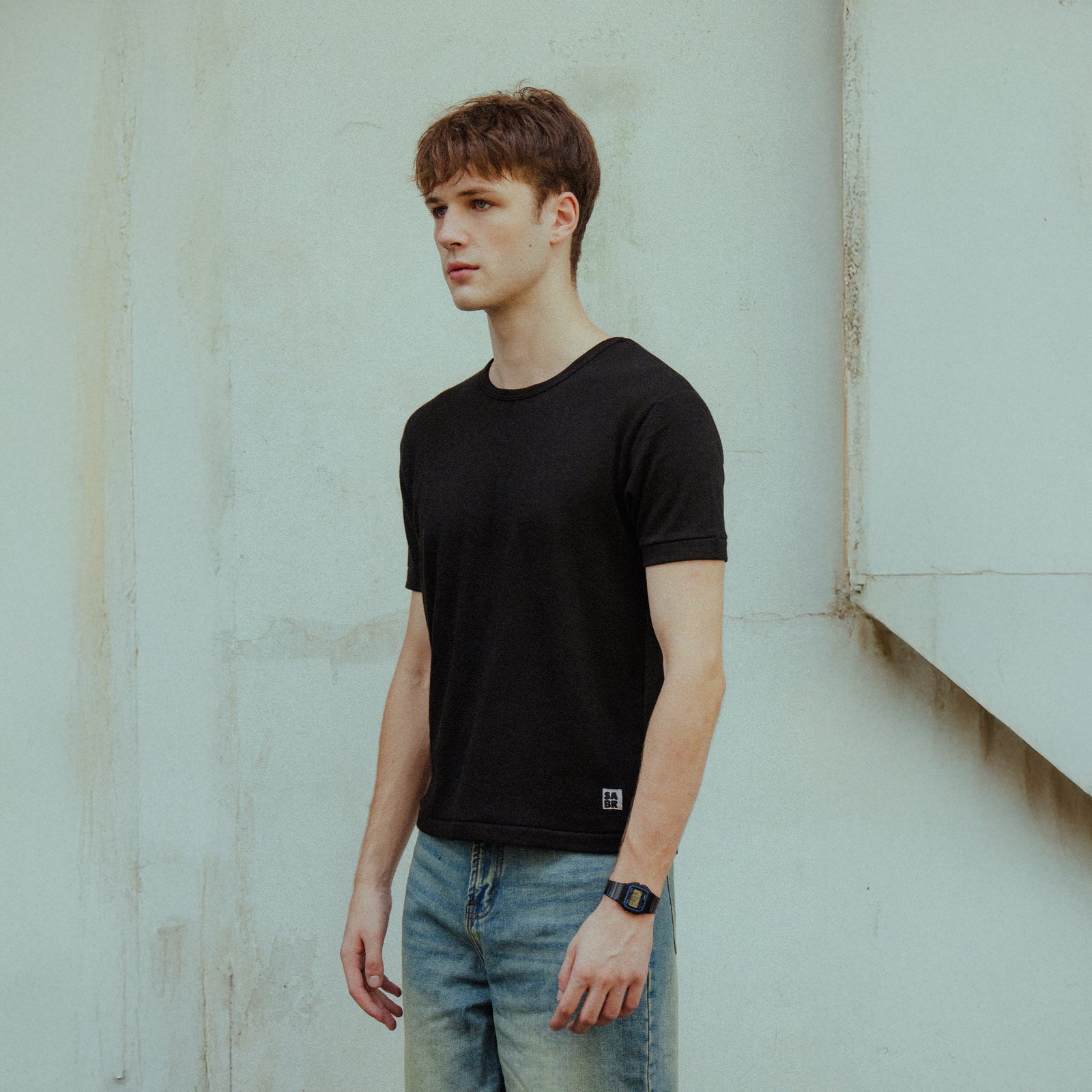 Article 045 // Slim Cropped Shirt