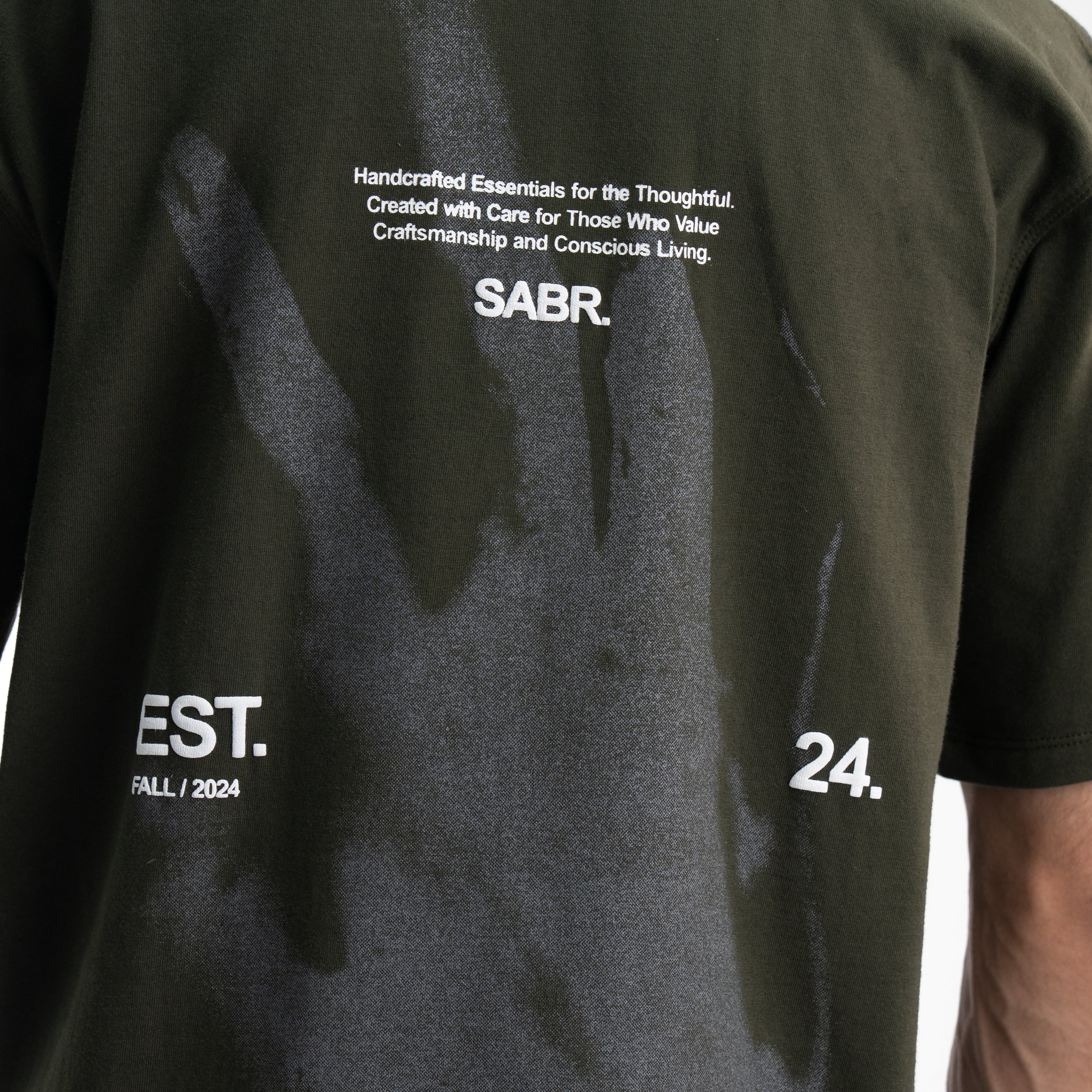 Article 014 // graphic t-shirt