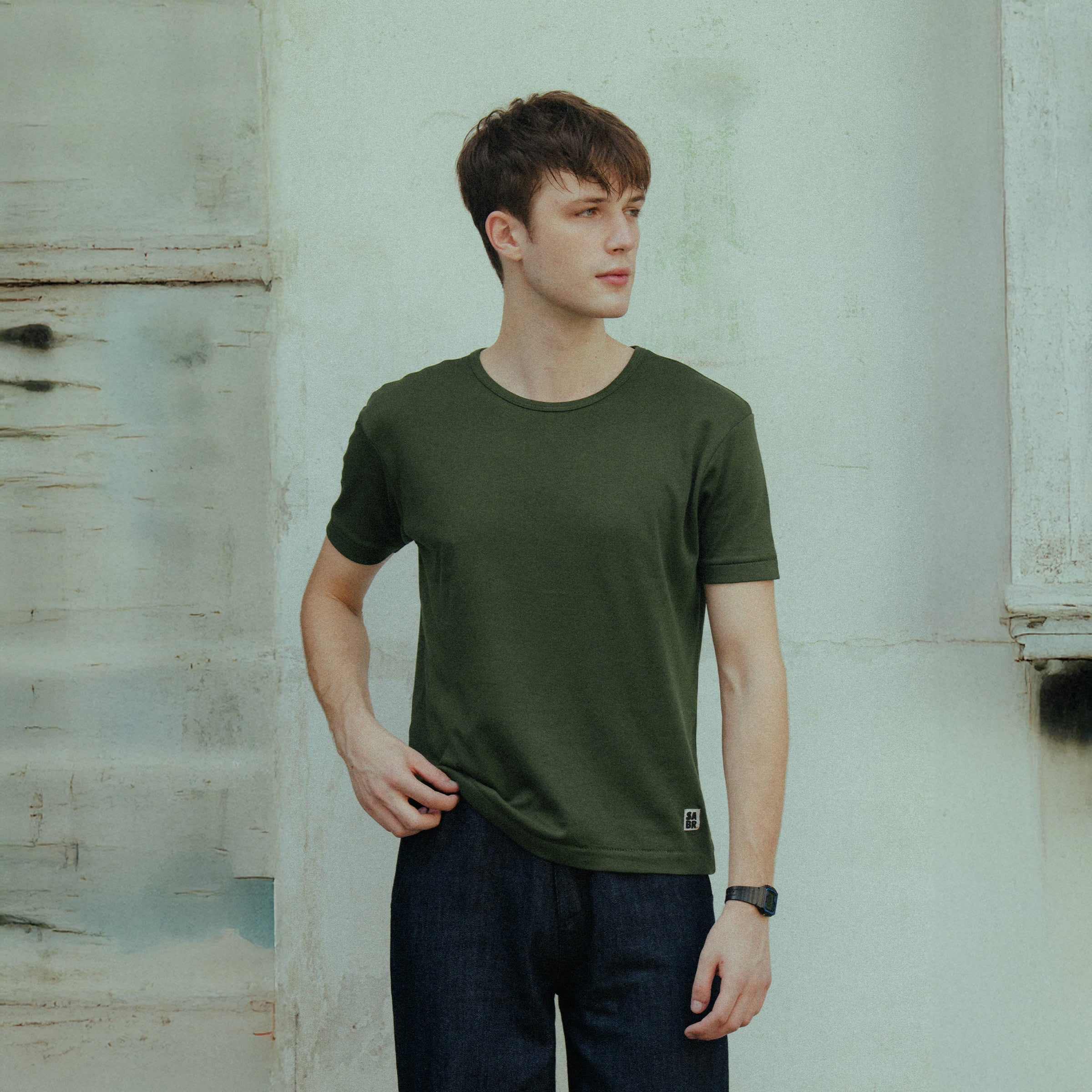 Article 043 // Slim Cropped Shirt