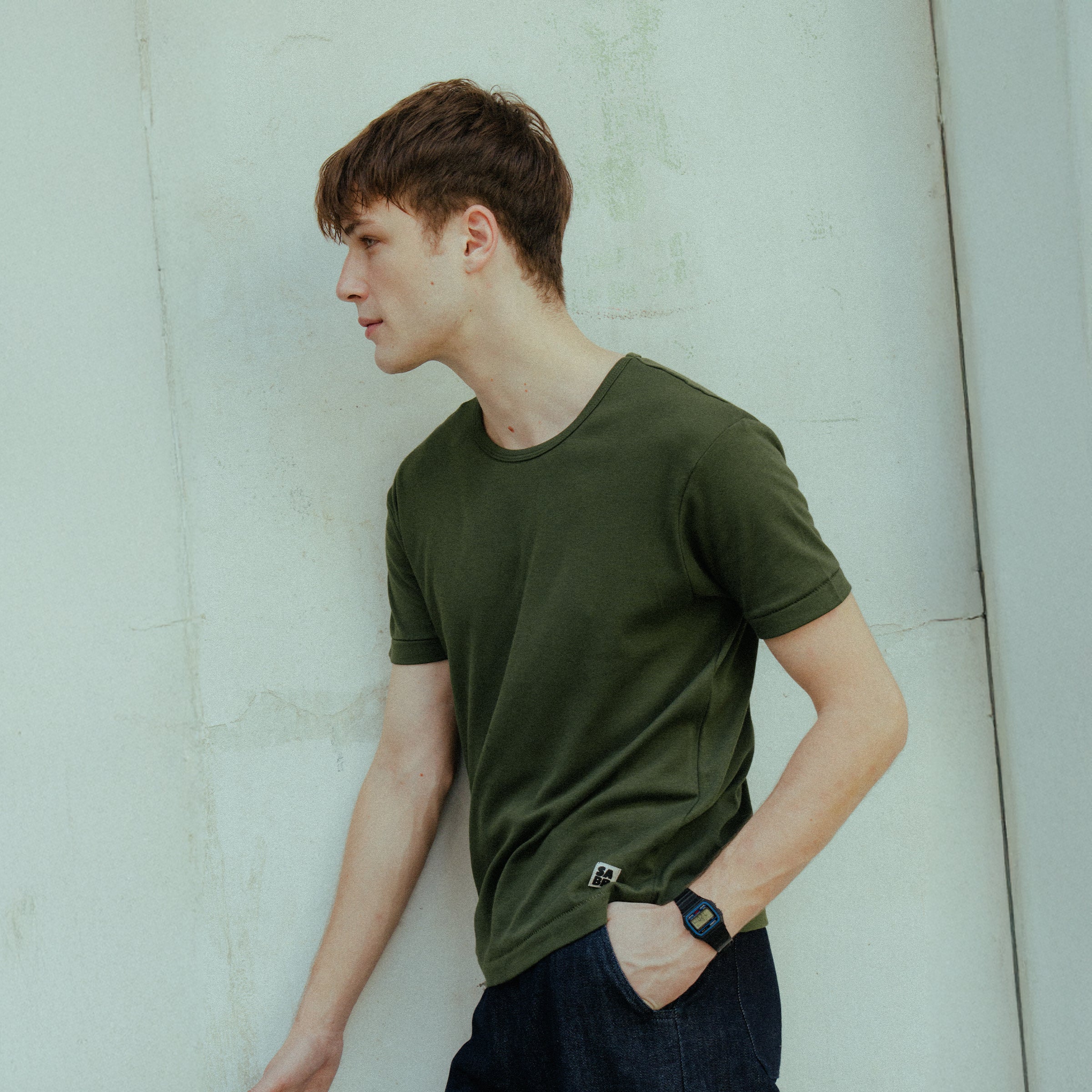 Article 043 // Slim Cropped Shirt