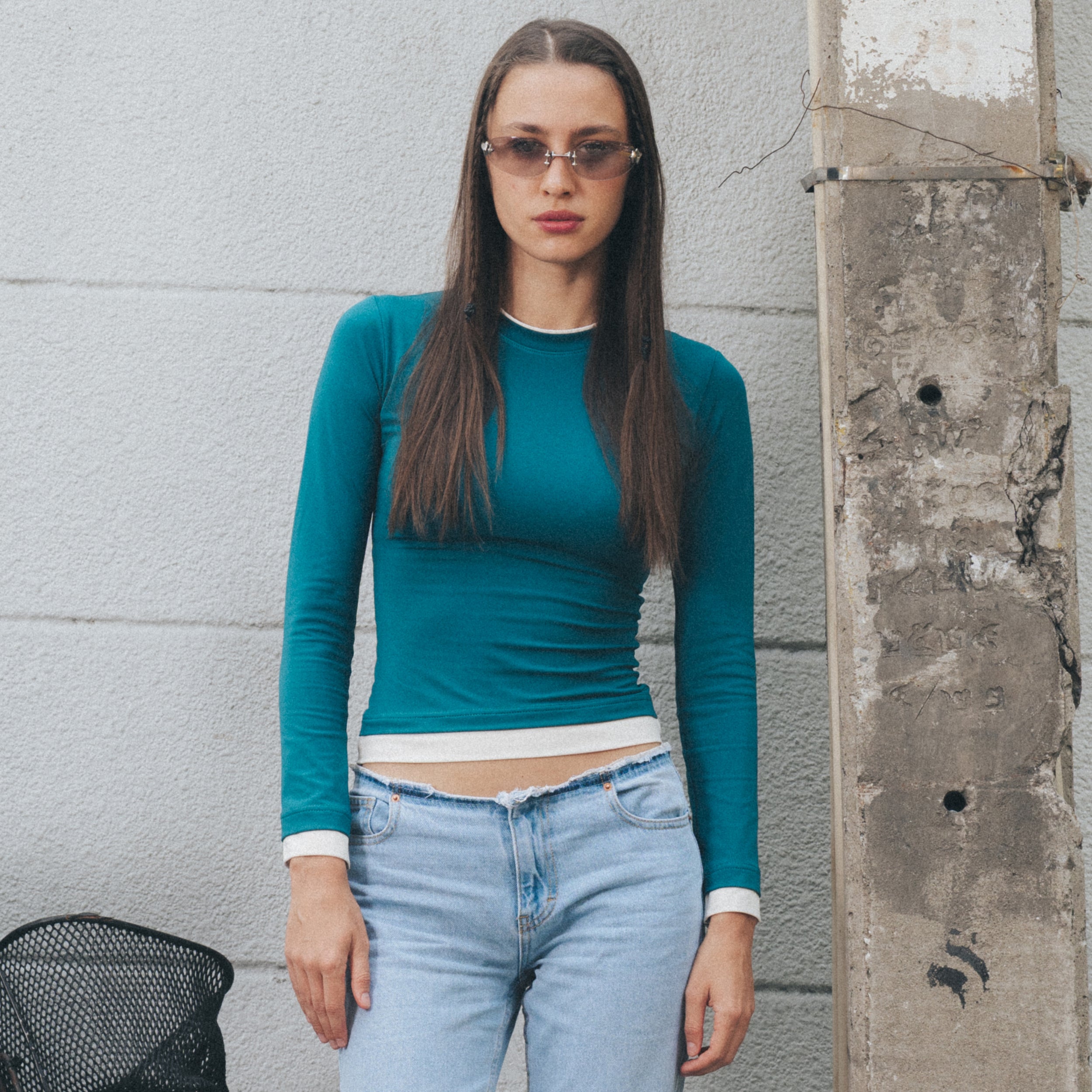 Article 085 // contrast long sleeves