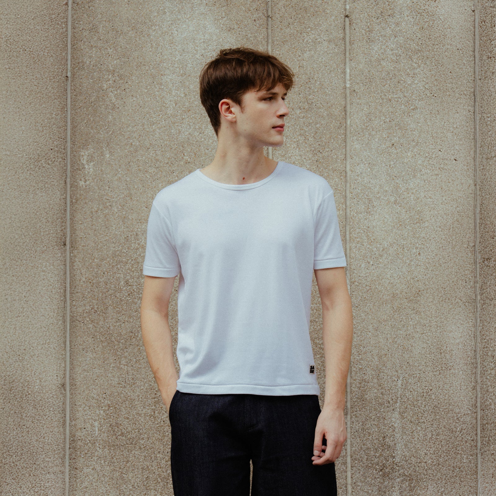 Article 044 // Slim Cropped Shirt