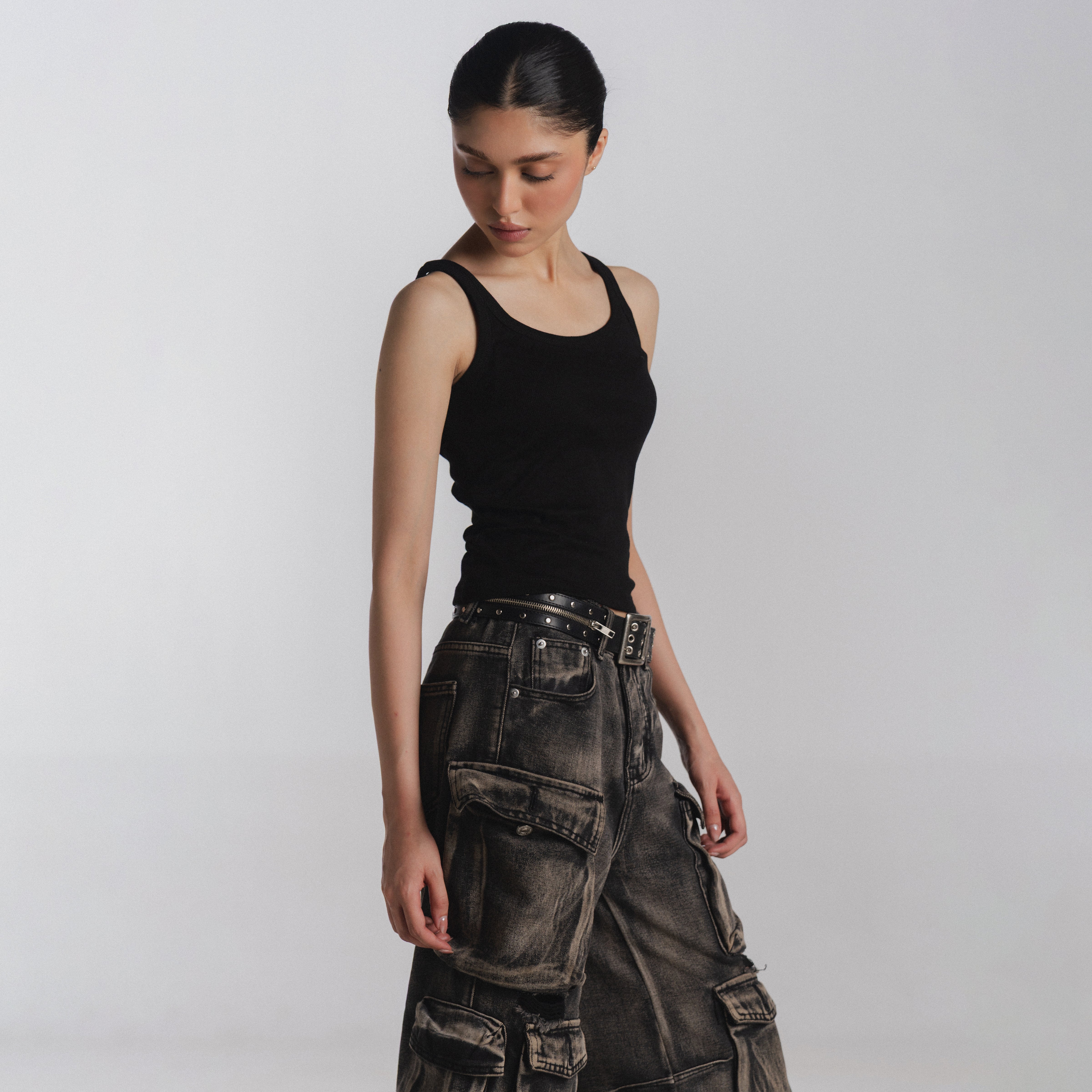Article 095 // ribbed core tank