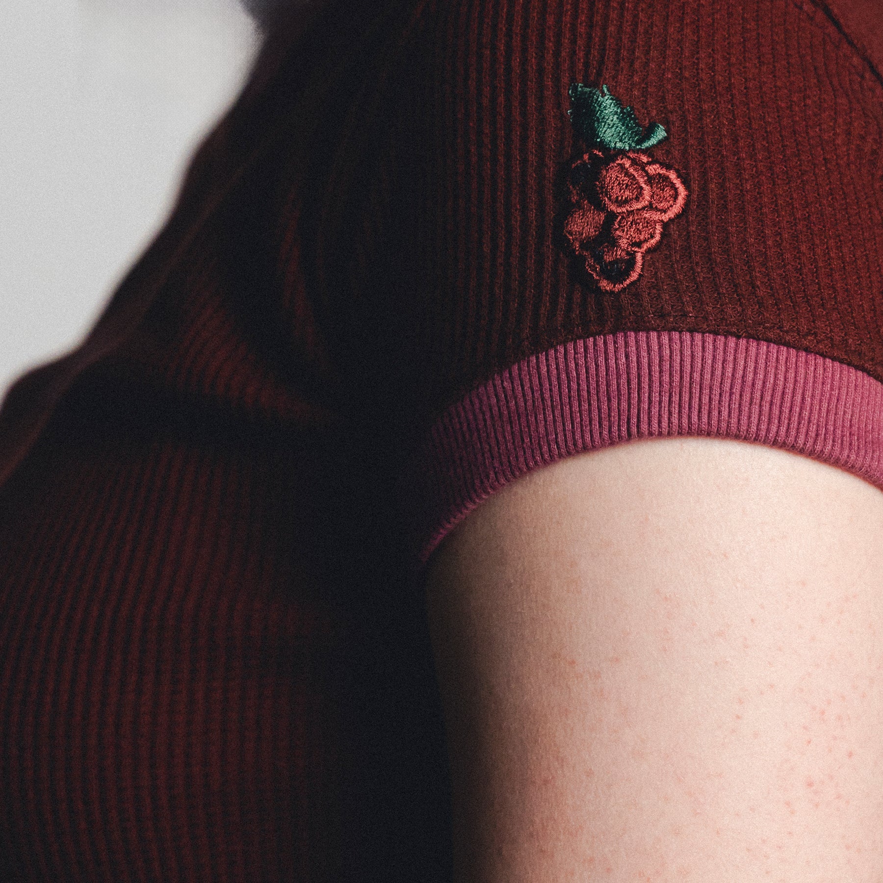 Article 057 // GRAPE slim shirt