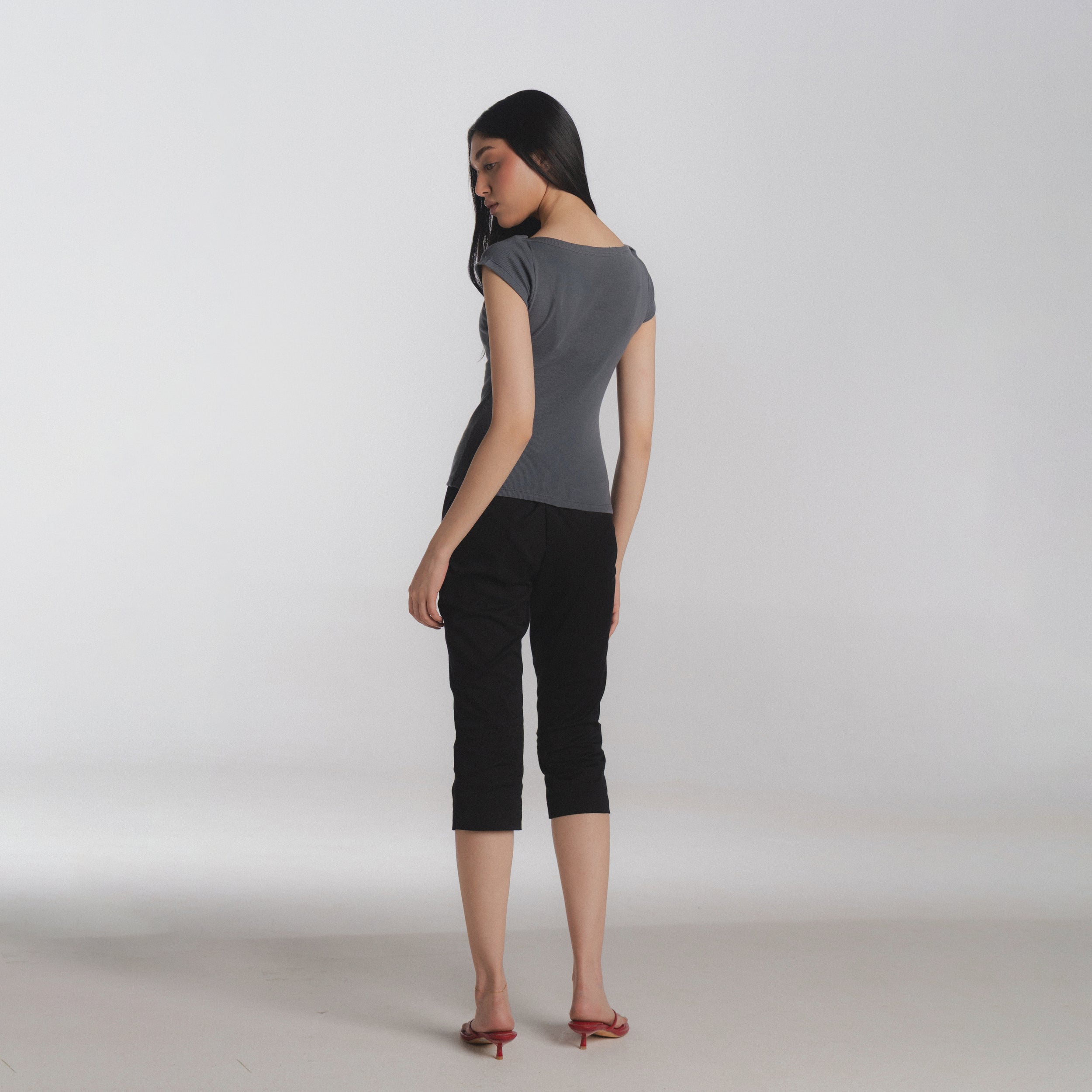 Article 090 // ribbed boatneck top