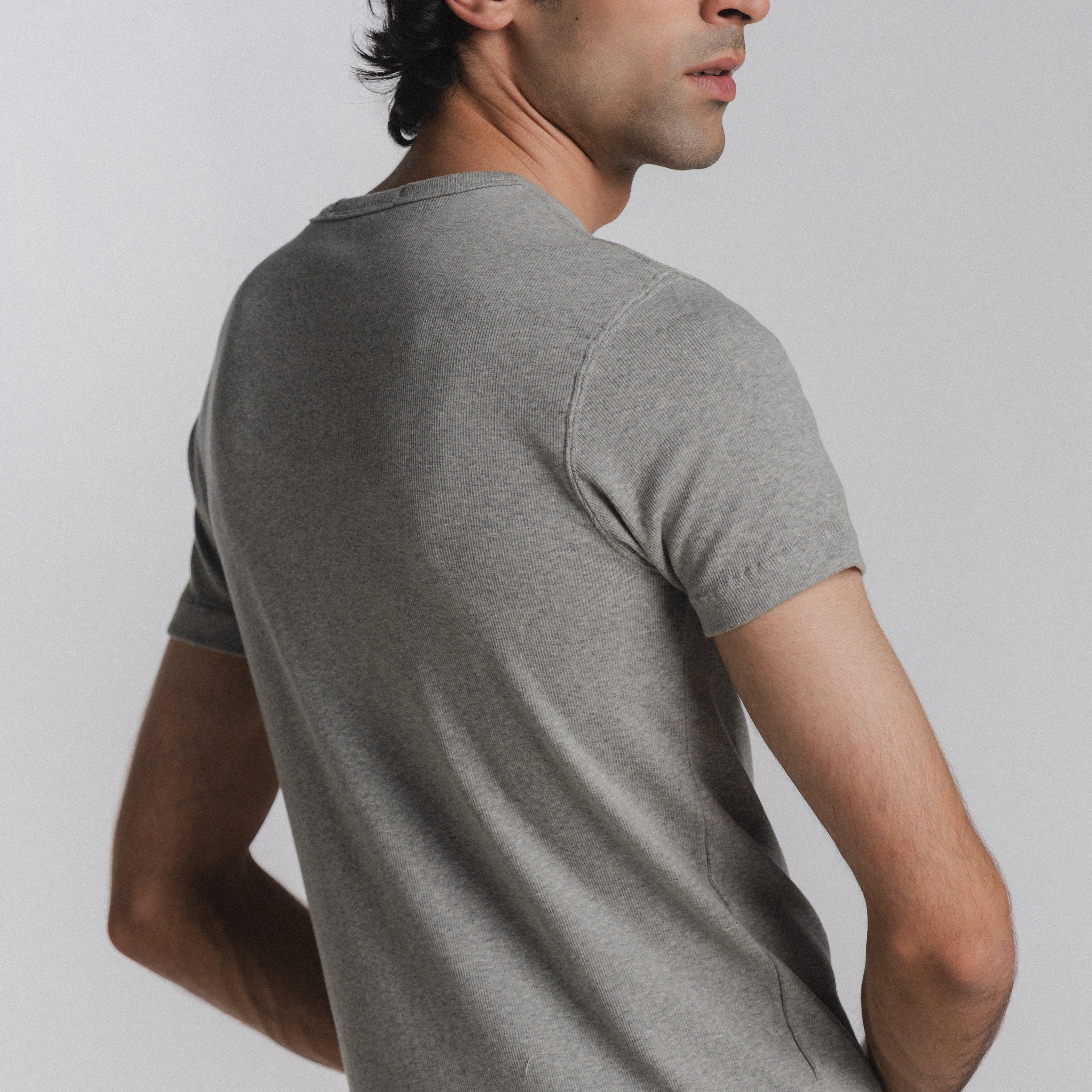 Article 097 // ribbed short sleeve henley