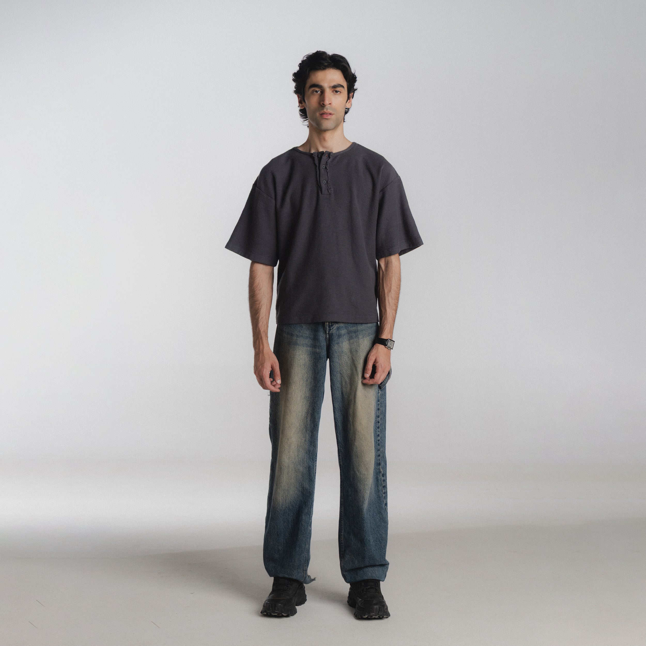 Article 088 // oversized slub henley