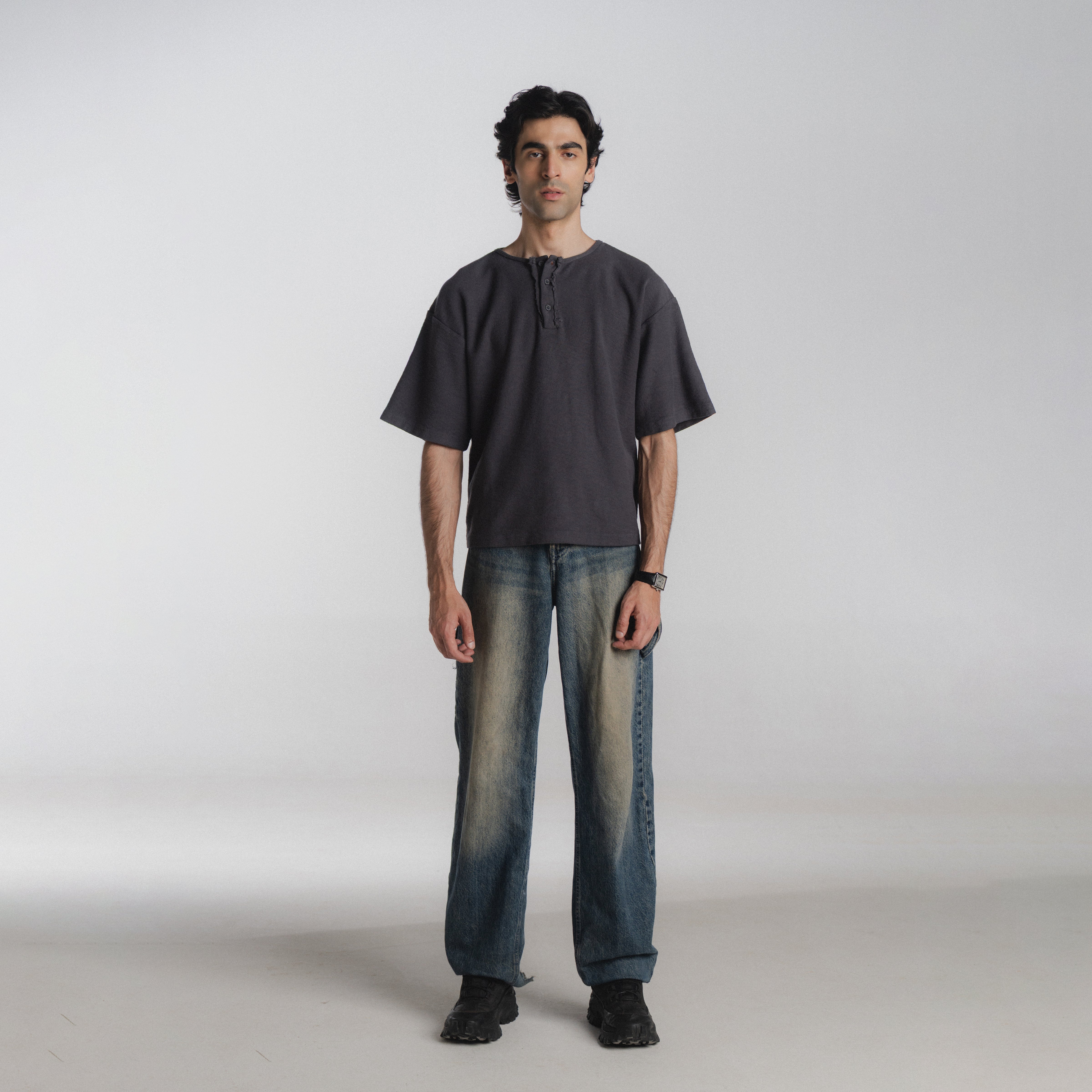 Article 088 // oversized slub henley