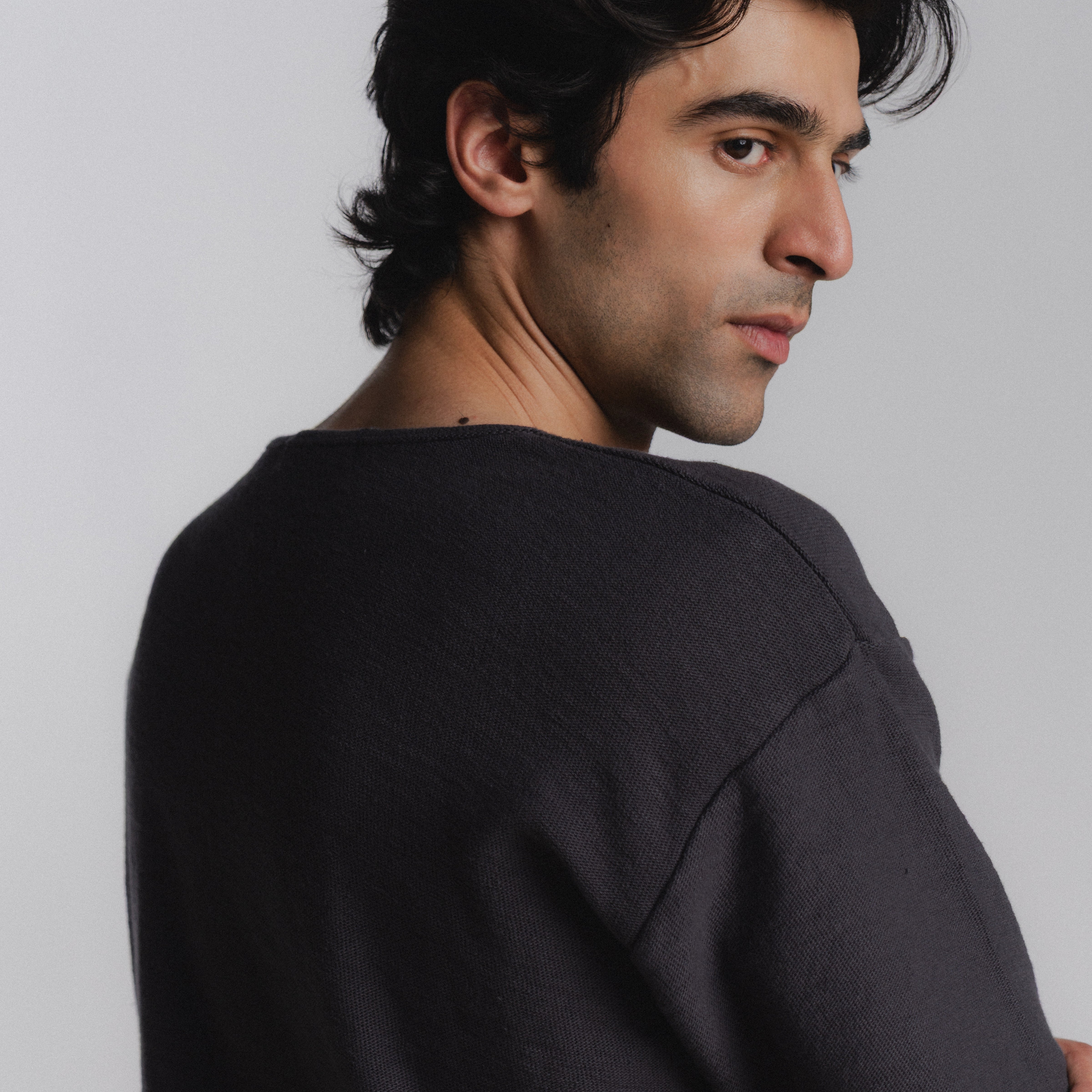 Article 088 // oversized slub henley