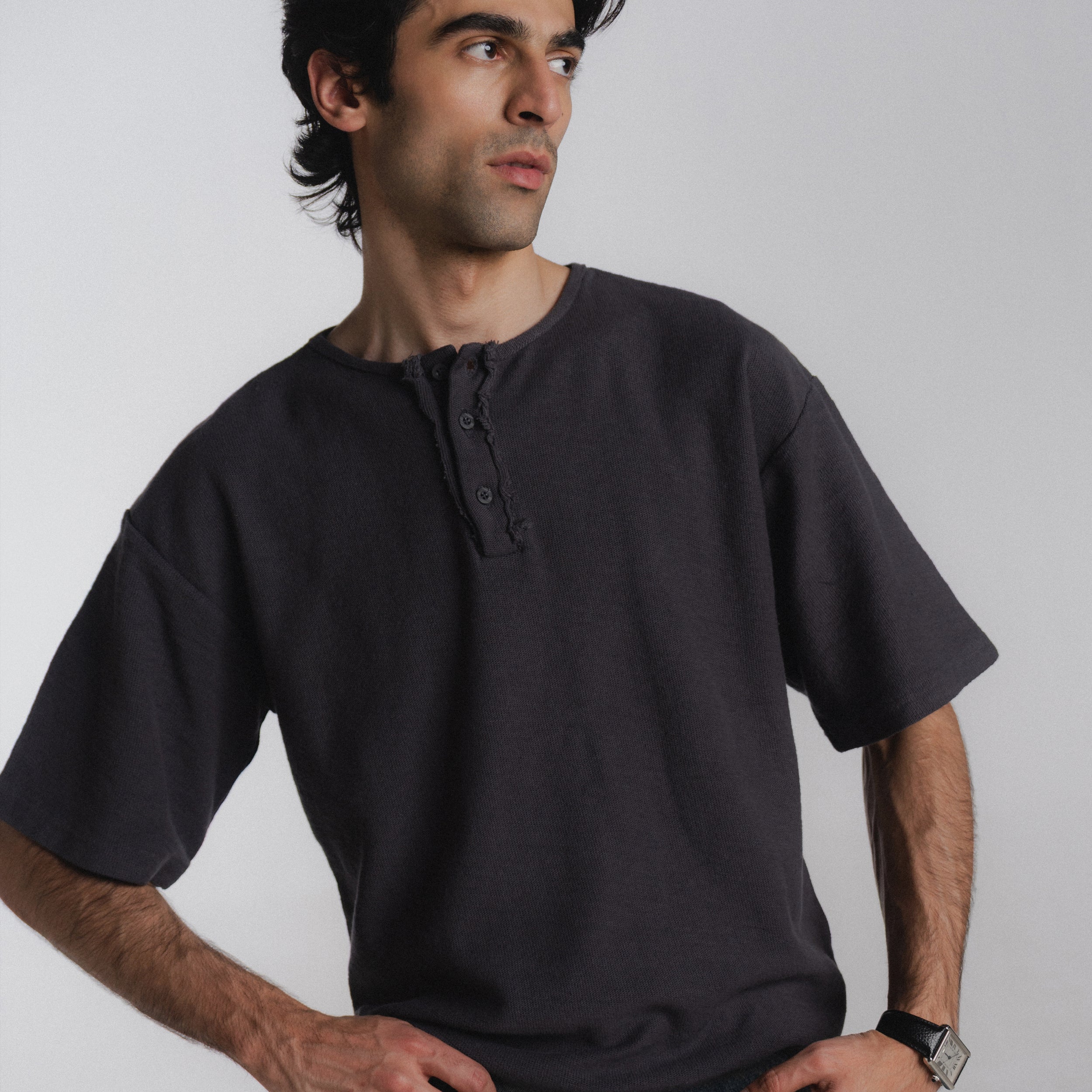 Article 088 // oversized slub henley