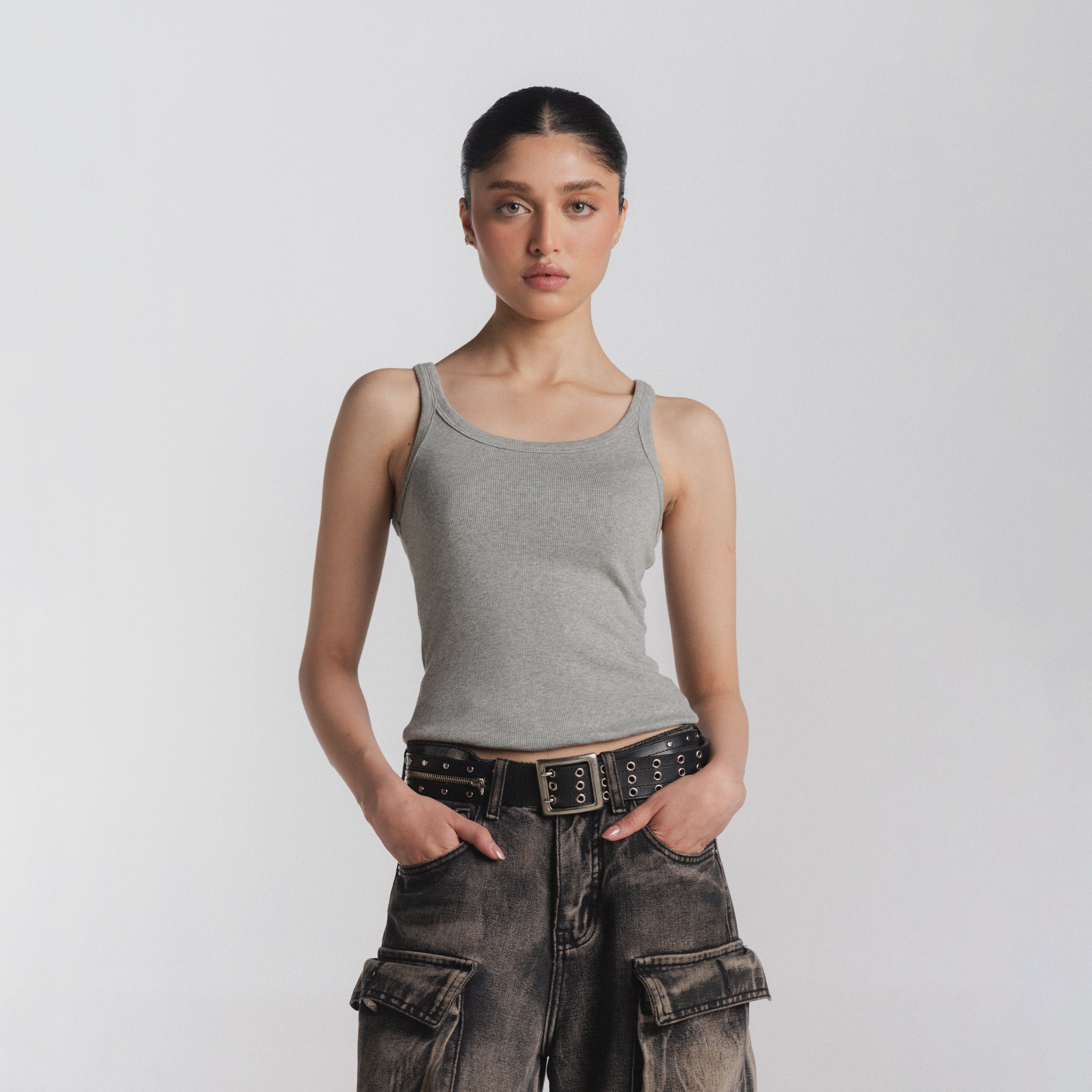 Article 096 // ribbed core tank