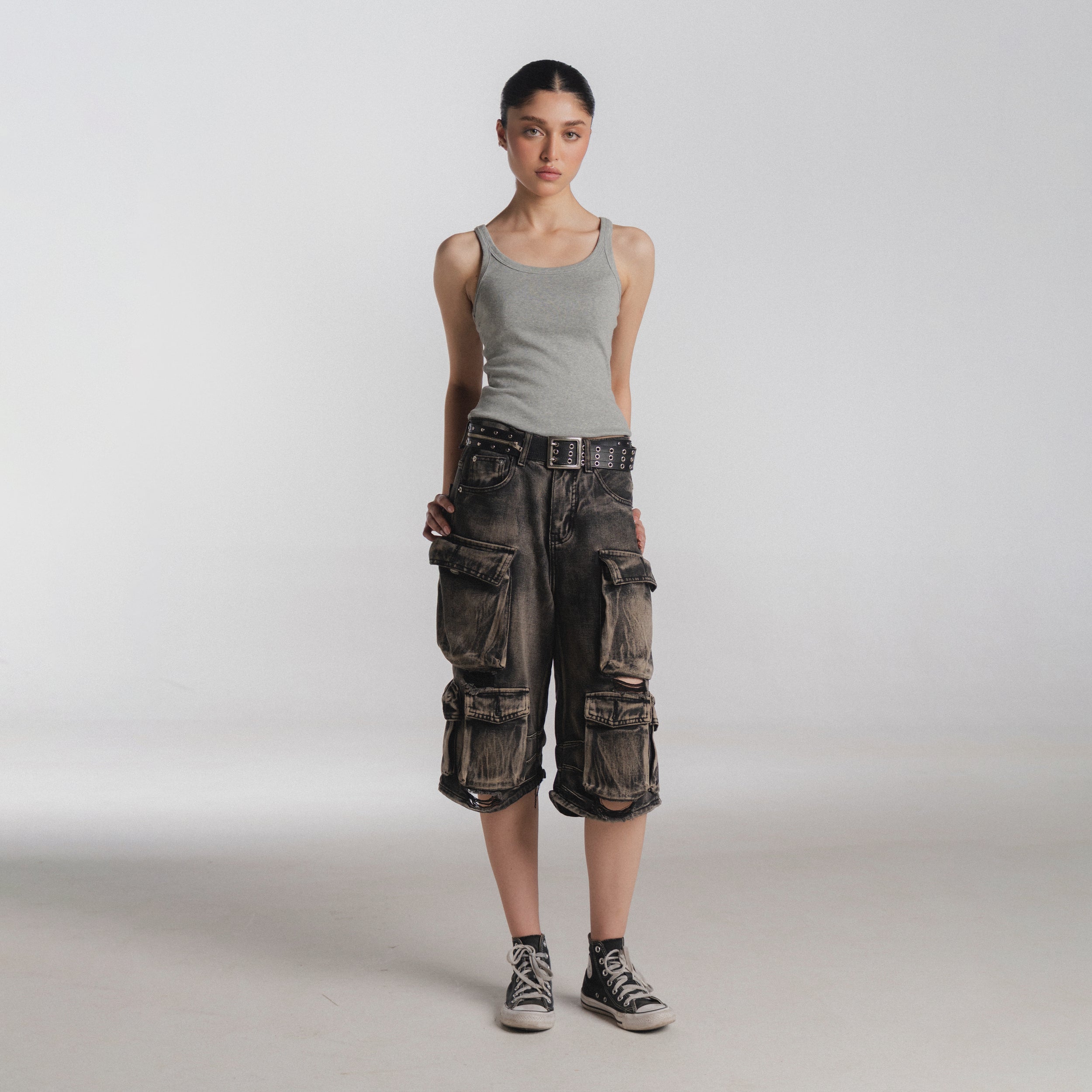 Article 096 // ribbed core tank