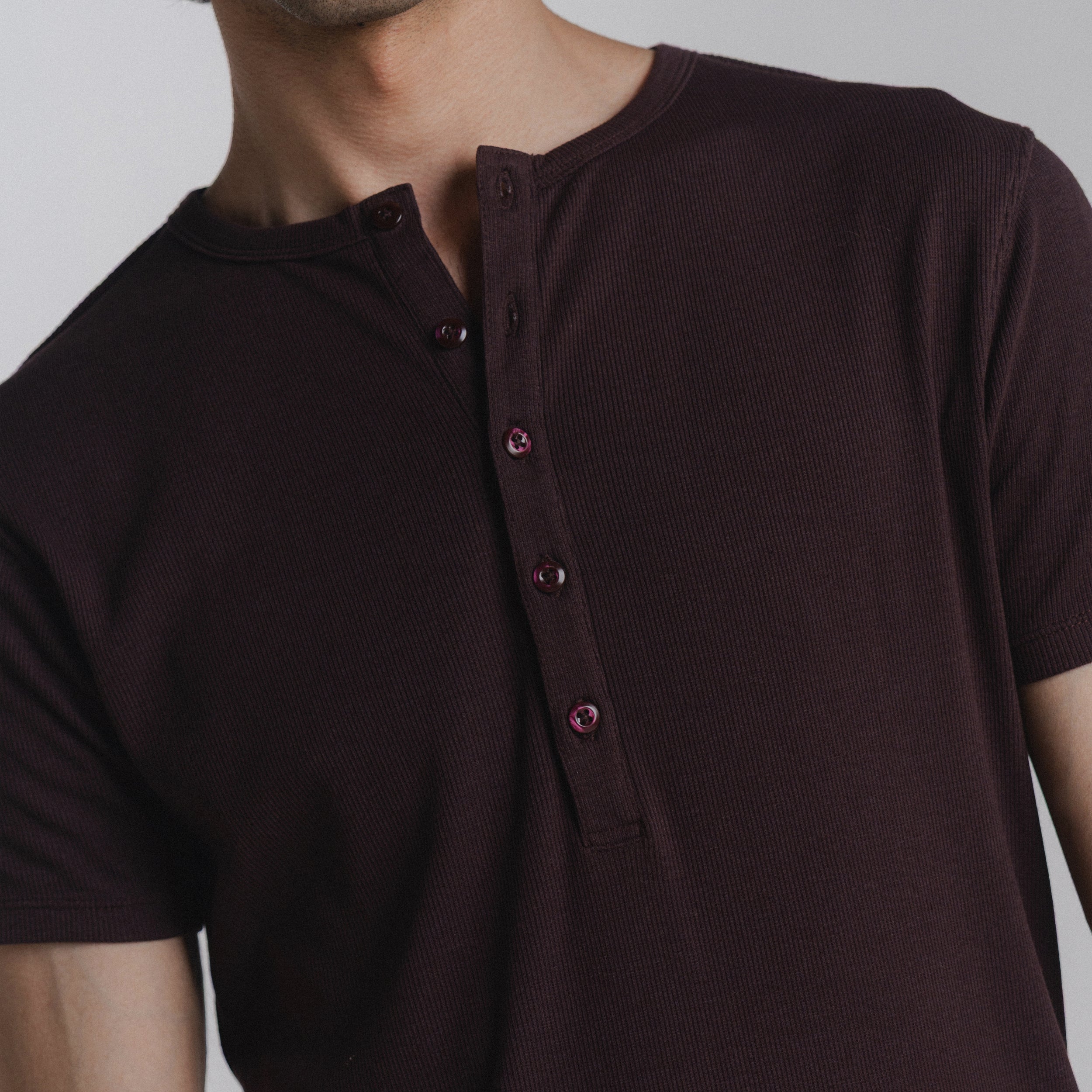 Article 094 // ribbed short sleeve henley