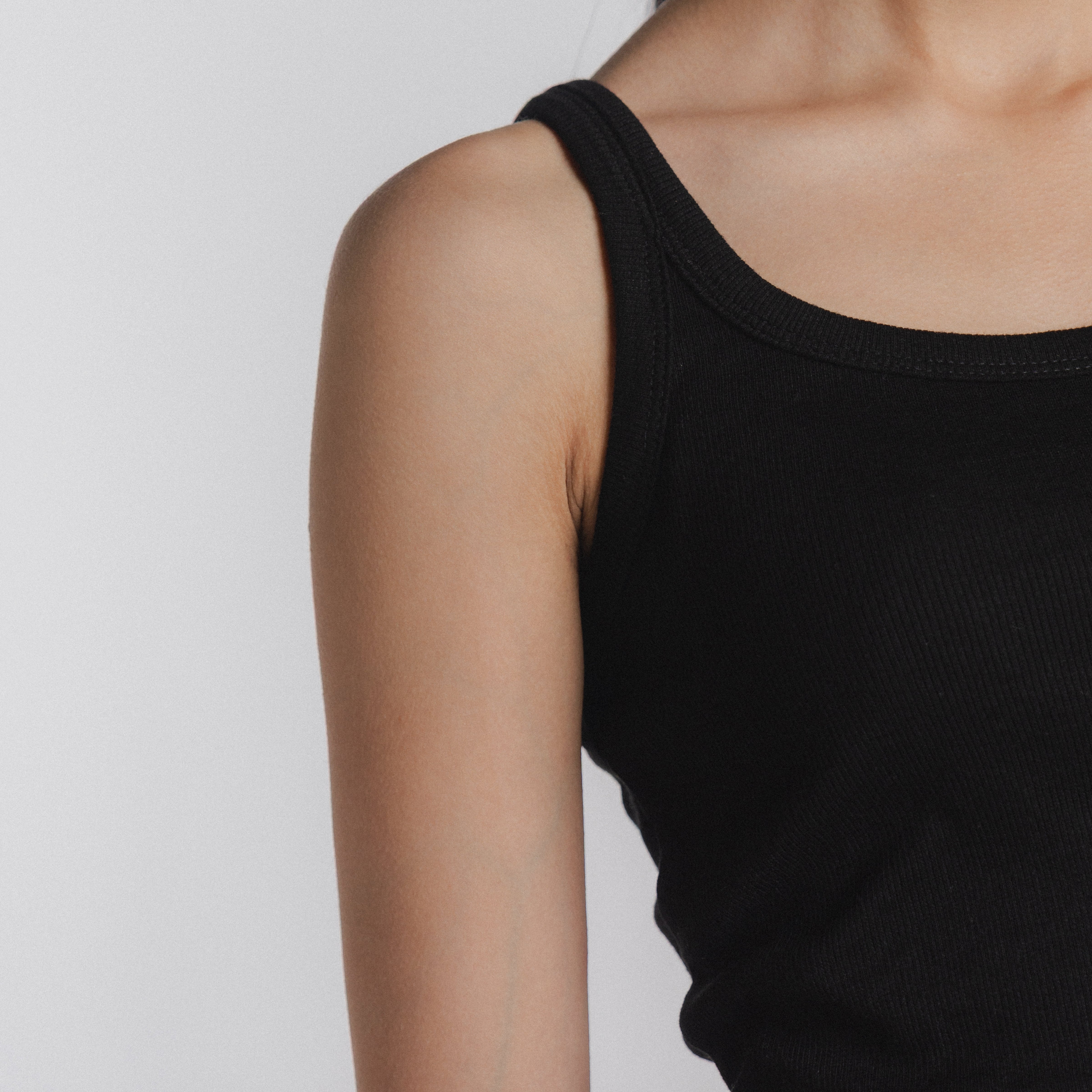 Article 095 // ribbed core tank