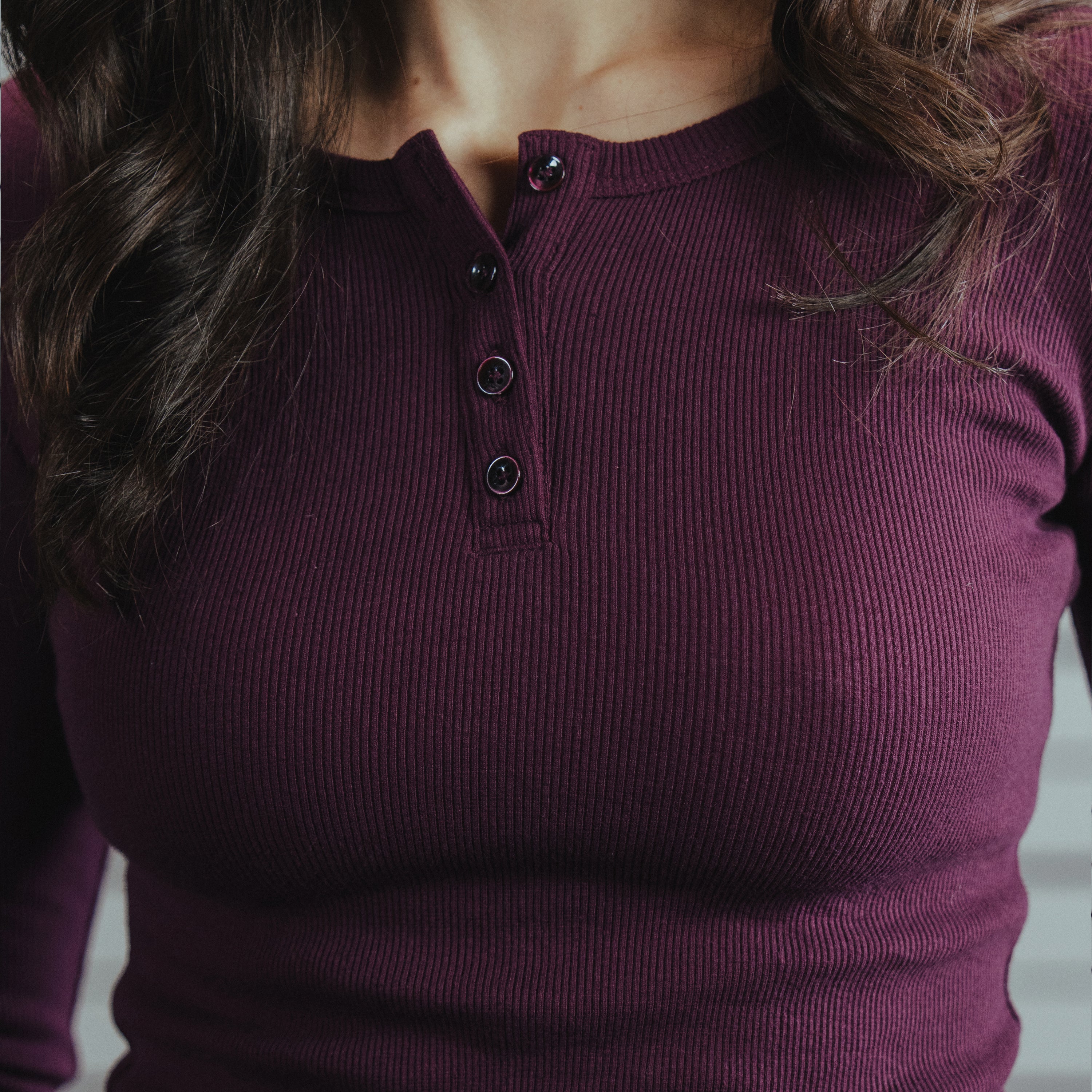 Article 074 // ribbed henley women